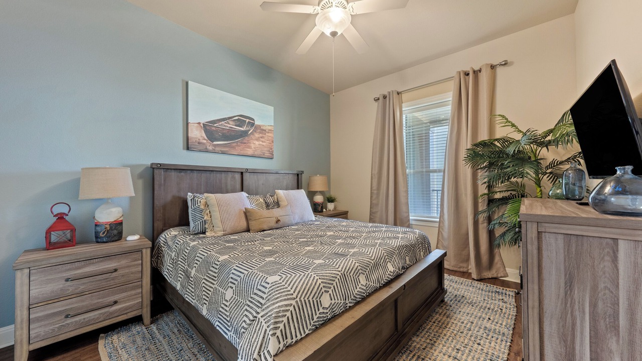 Photo of Bedroom in Horseshoe Bay