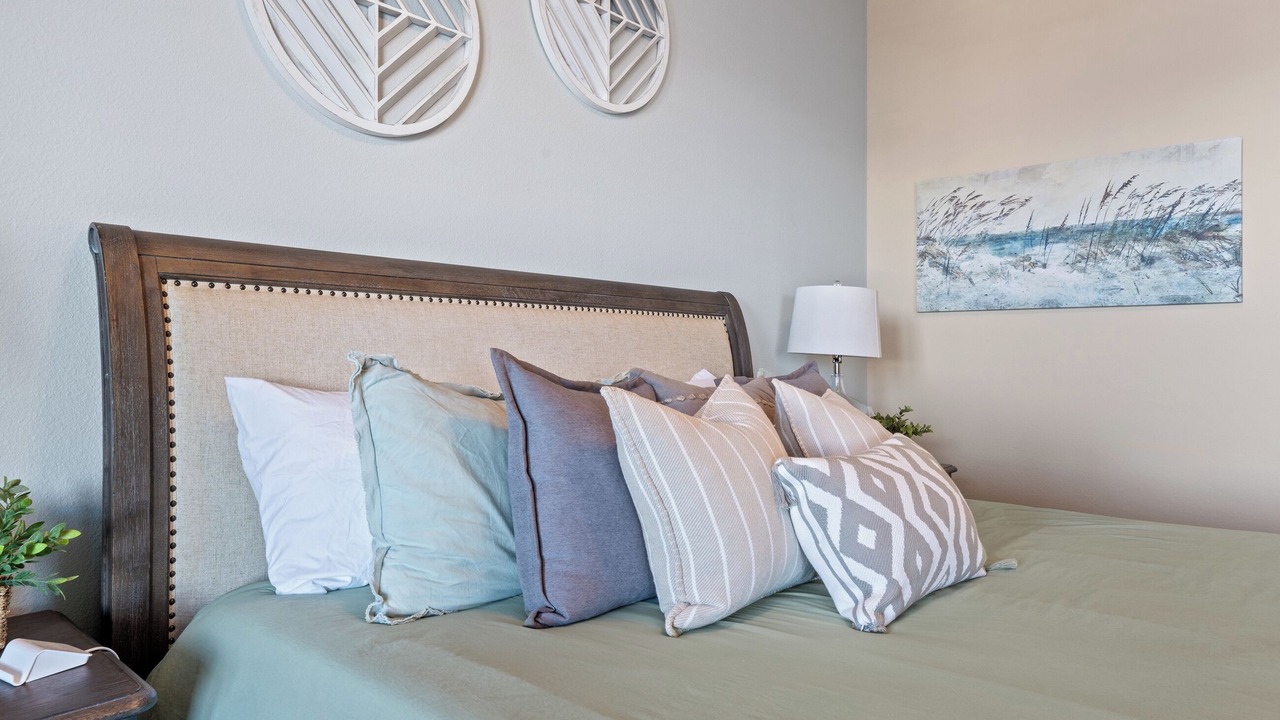 Photo of Bedroom in Horseshoe Bay