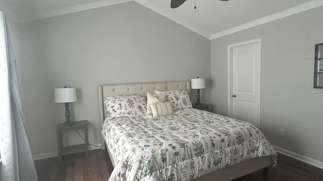 Photo of Bedroom in Summerville