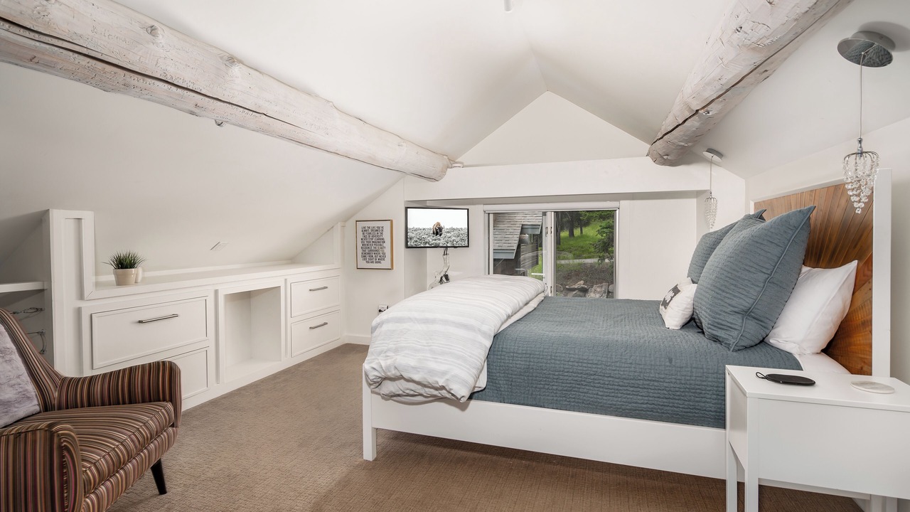 Photo of Bedroom in Big Sky