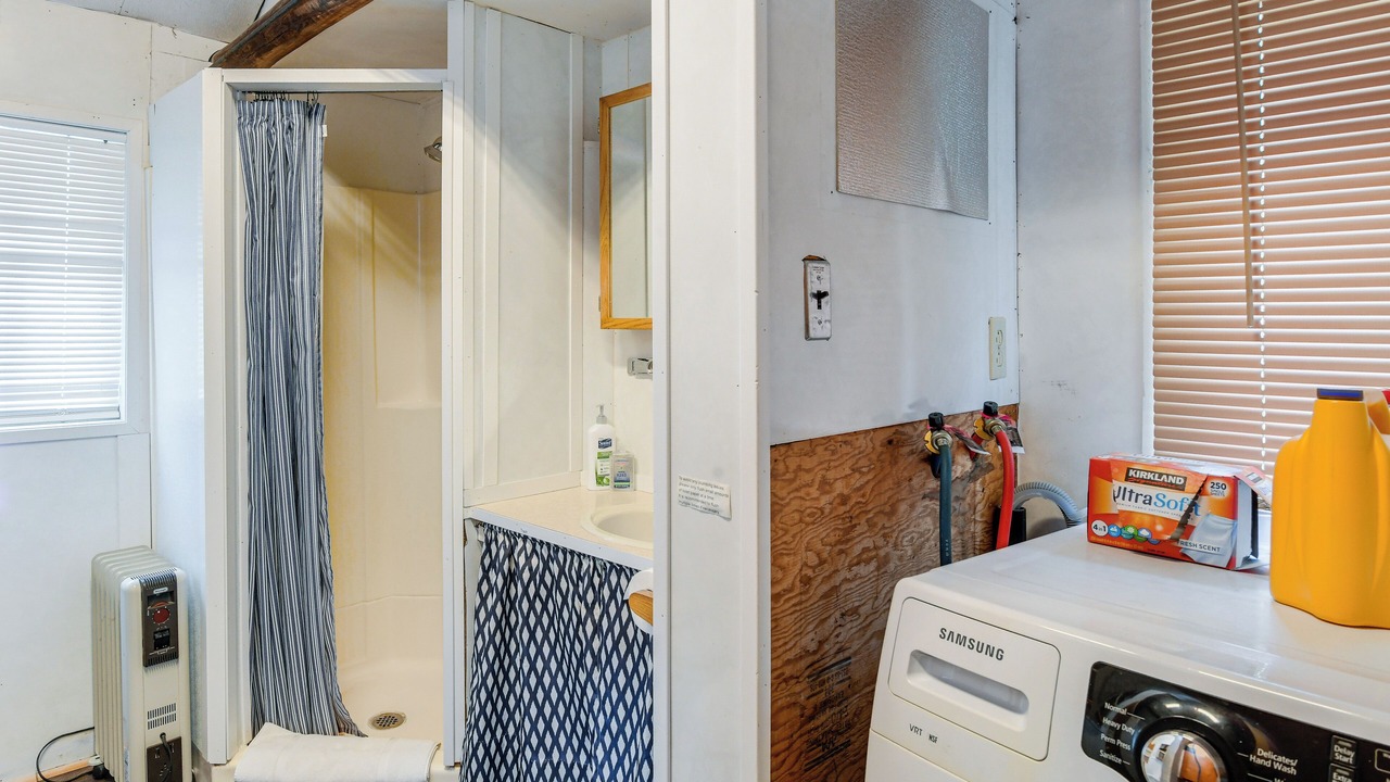 Photo of Bathroom in Last Chance