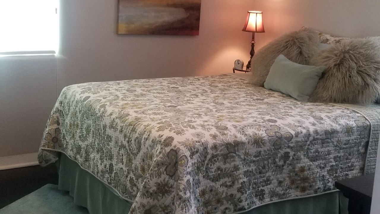 Photo of Bedroom in Nob Hill
