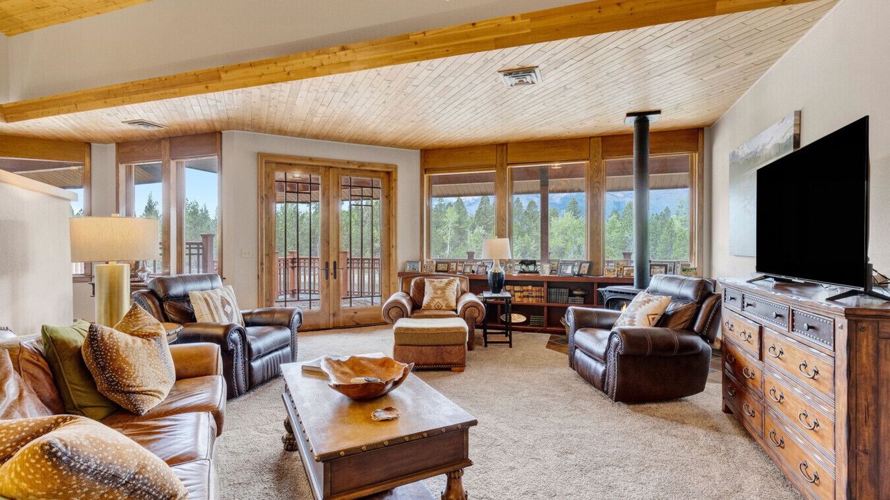 Photo of Livingroom in Grantsdale