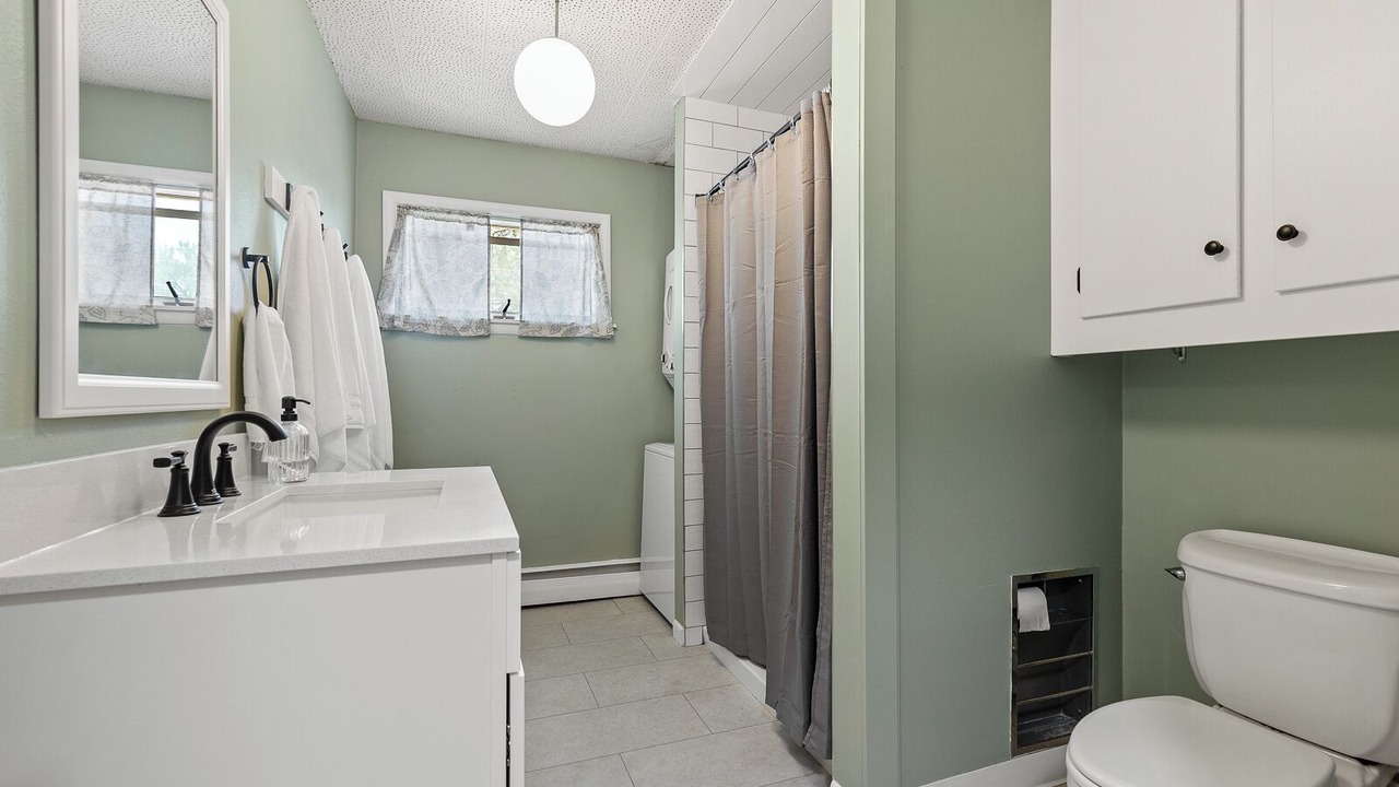 Photo of Bathroom in Custer