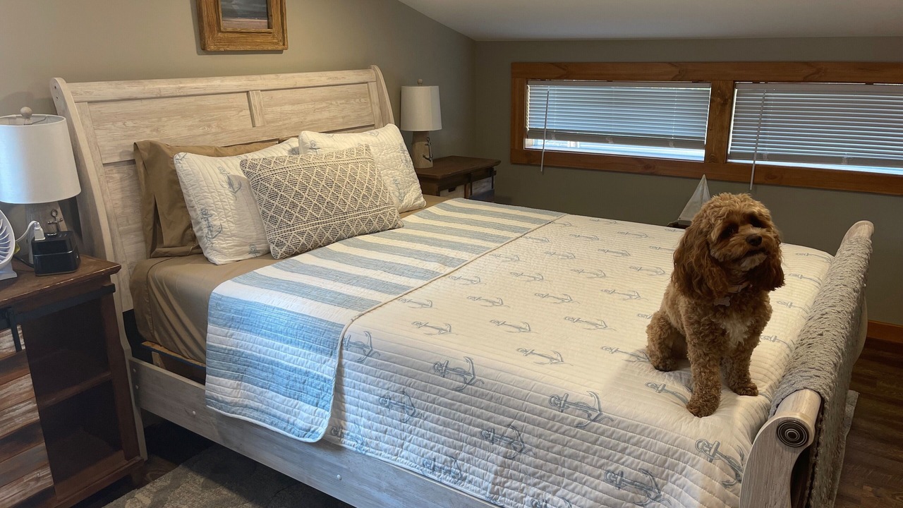 Photo of Bedroom in Treasure Lake