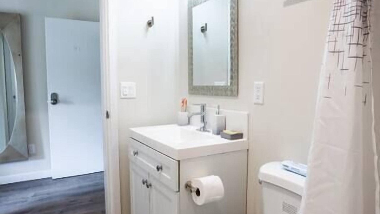 Photo of Bathroom in Bankers Hill