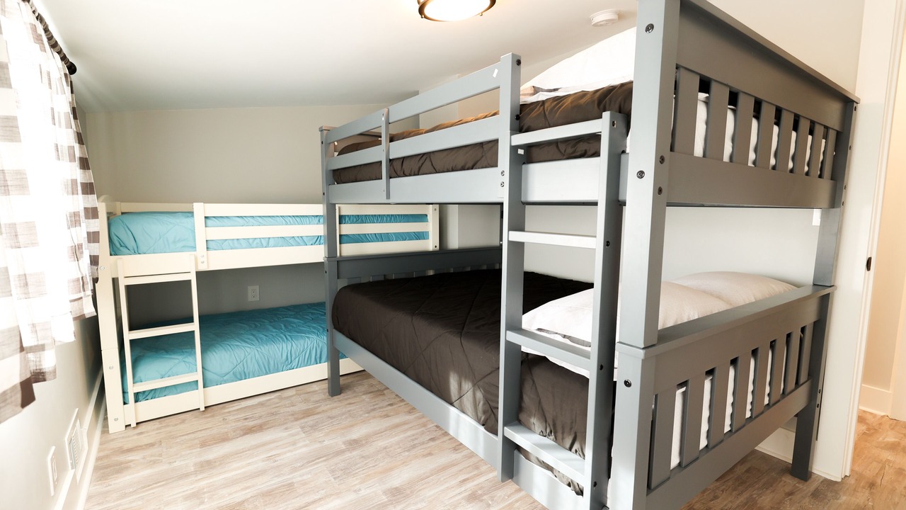 Photo of Bedroom in Russells Point