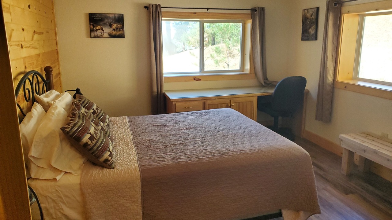 Photo of Bedroom in Crook County