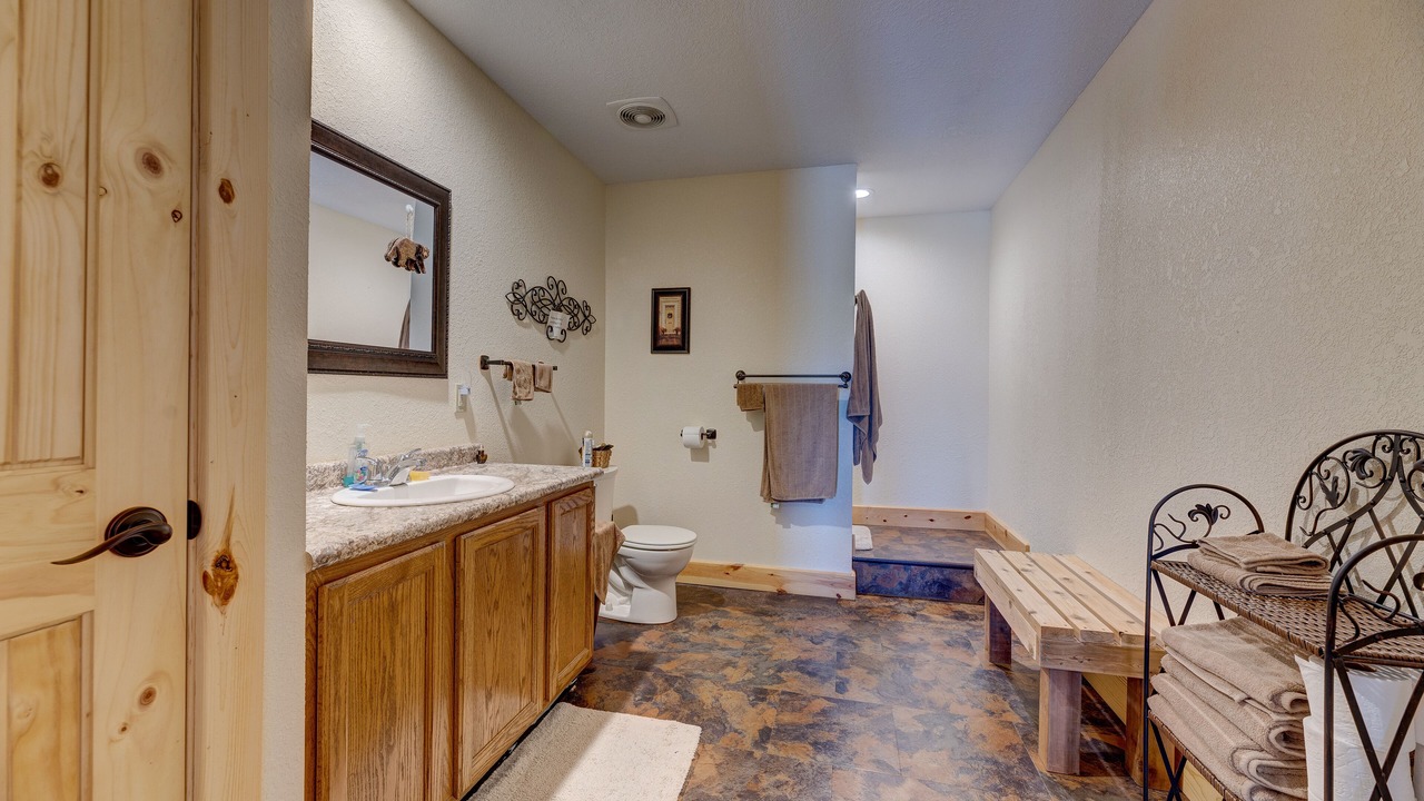 Photo of Bathroom in Crook County
