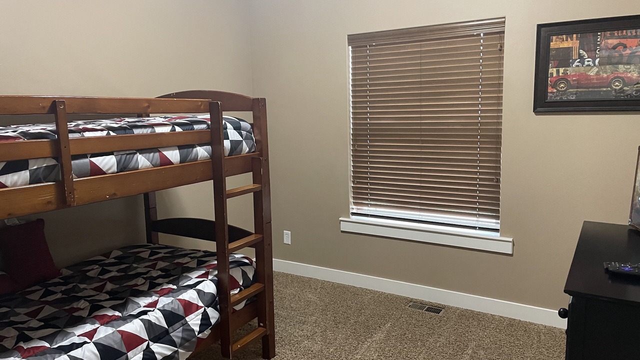 Photo of Bedroom in Roosevelt
