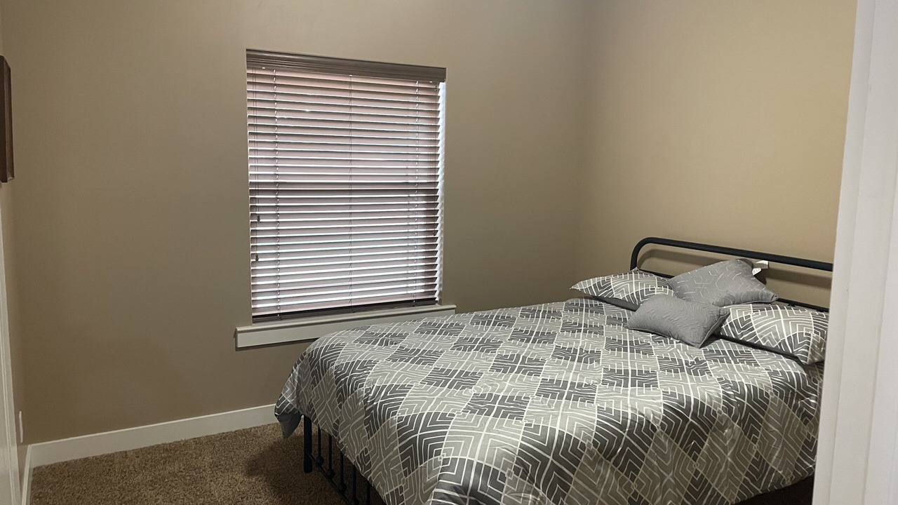 Photo of Bedroom in Roosevelt