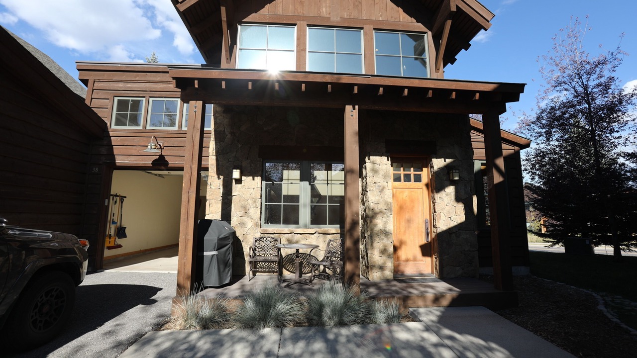 Photo of Outdoor in Big Sky