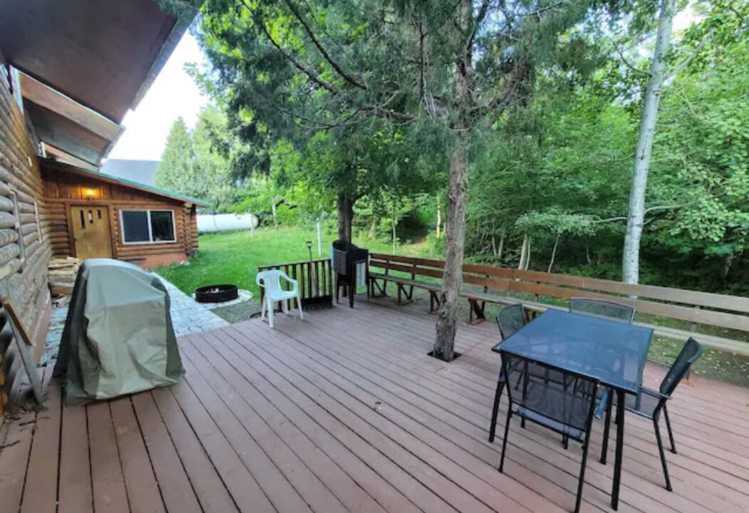Photo of Outdoor in Ashton