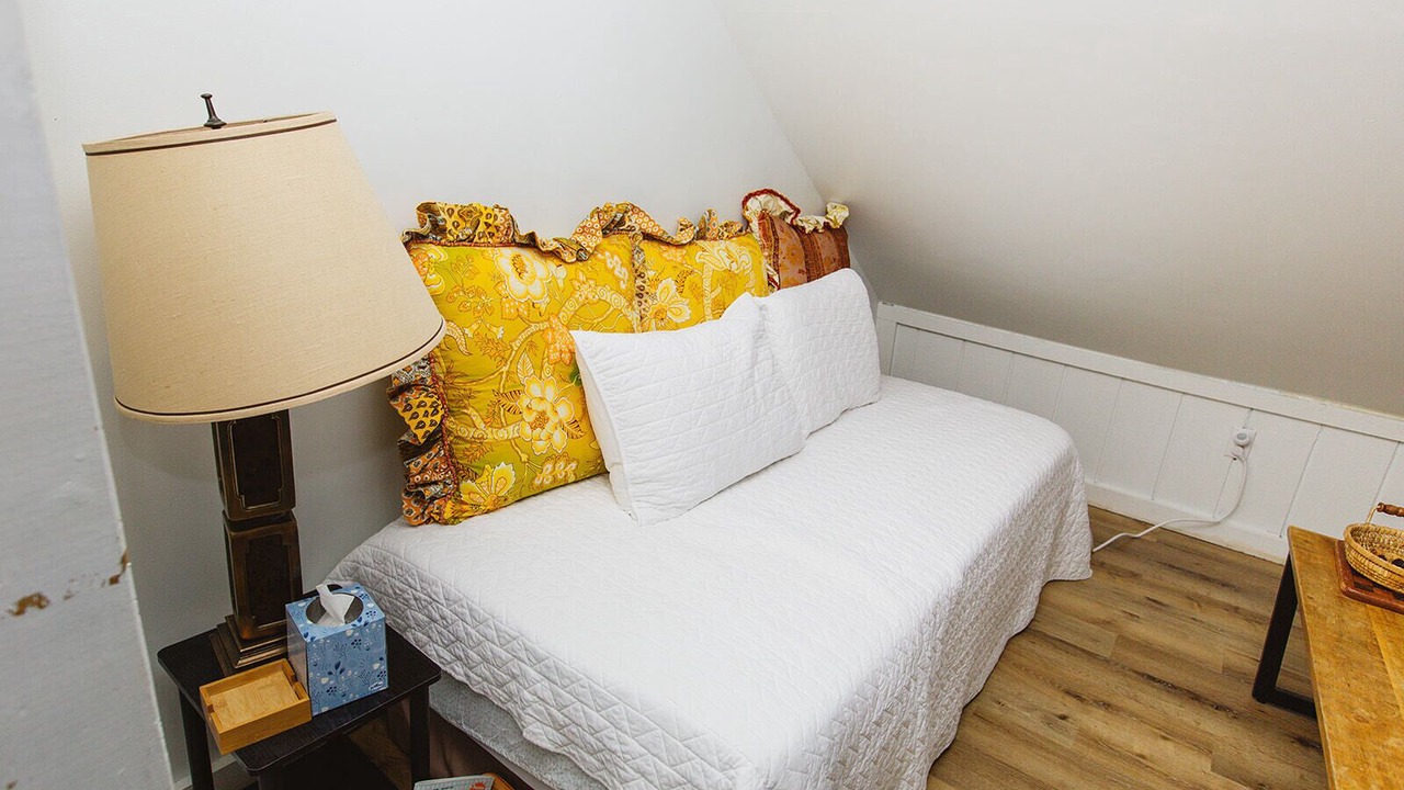Photo of Bedroom in Willoughby