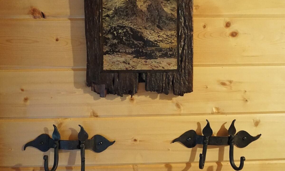 Photo of Others in Porcupine