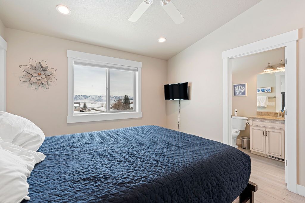 Photo of Bedroom in Sweetwater