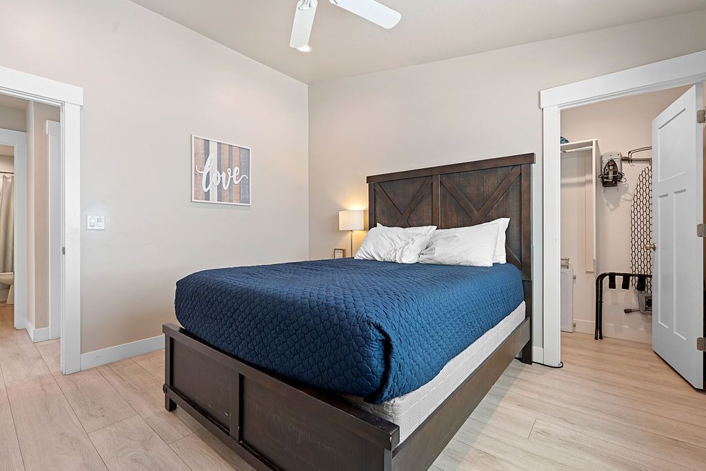 Photo of Bedroom in Sweetwater