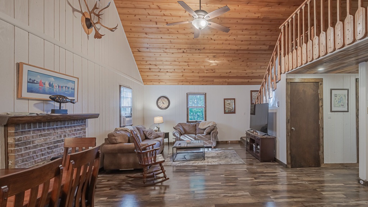 Photo of Livingroom in Fallentimber