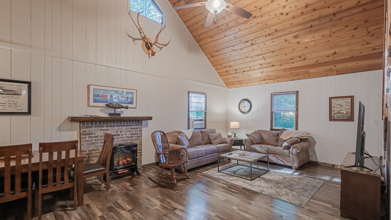 Photo of Livingroom in Fallentimber