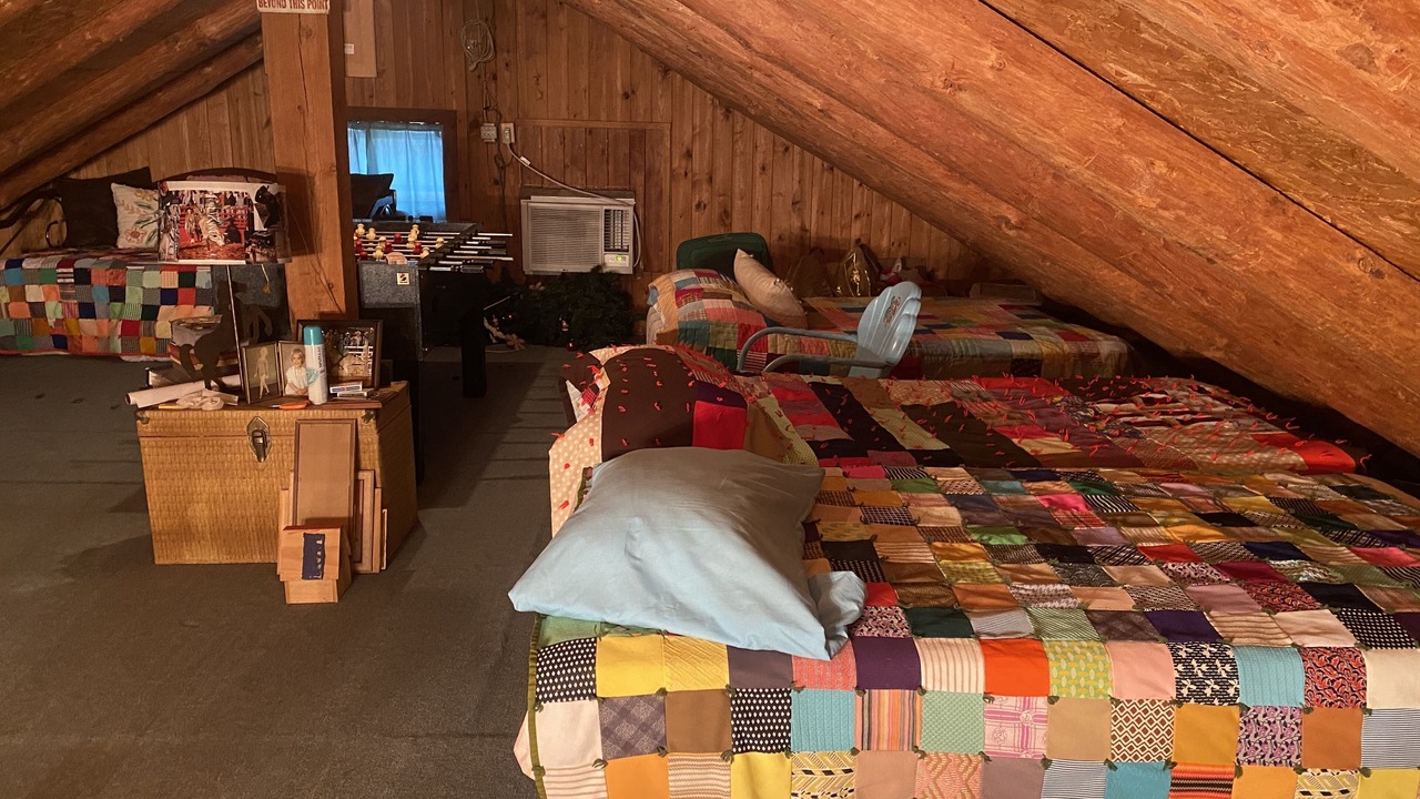 Photo of Bedroom in Custer County