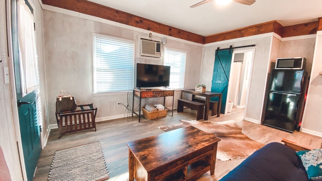 Photo of Livingroom in Lydia