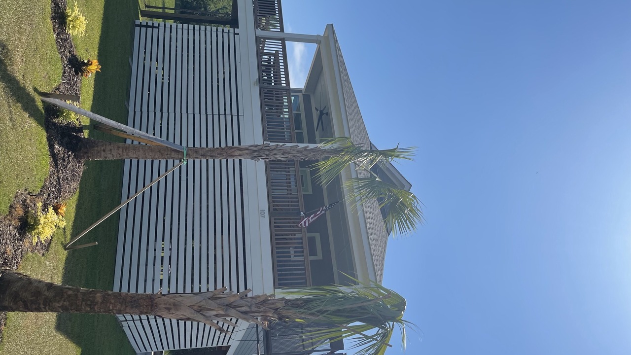 Photo of Outdoor in Henderson Point