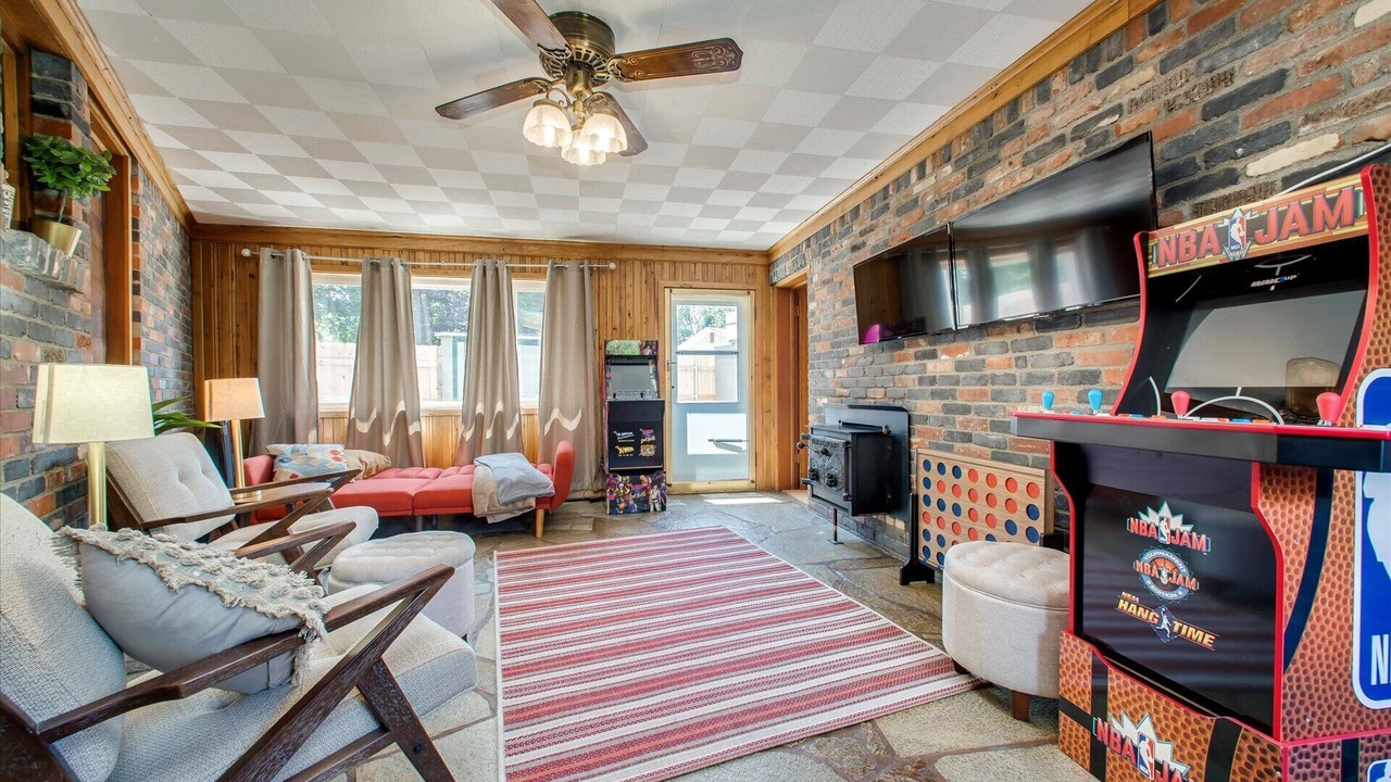 Photo of Livingroom in East End