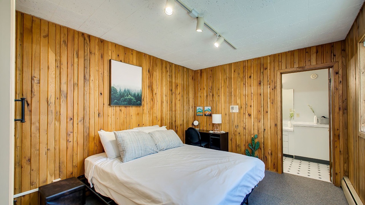 Photo of Bedroom in East End