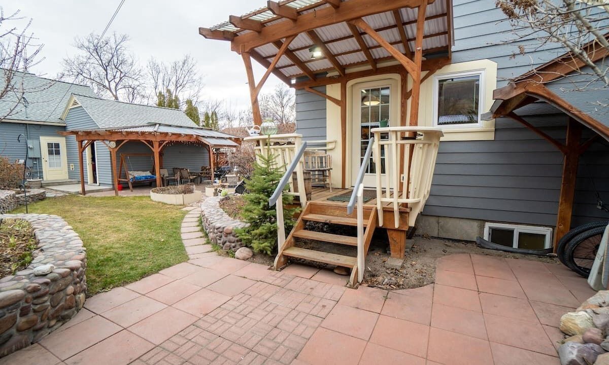 Photo of Patio Balcony in University District