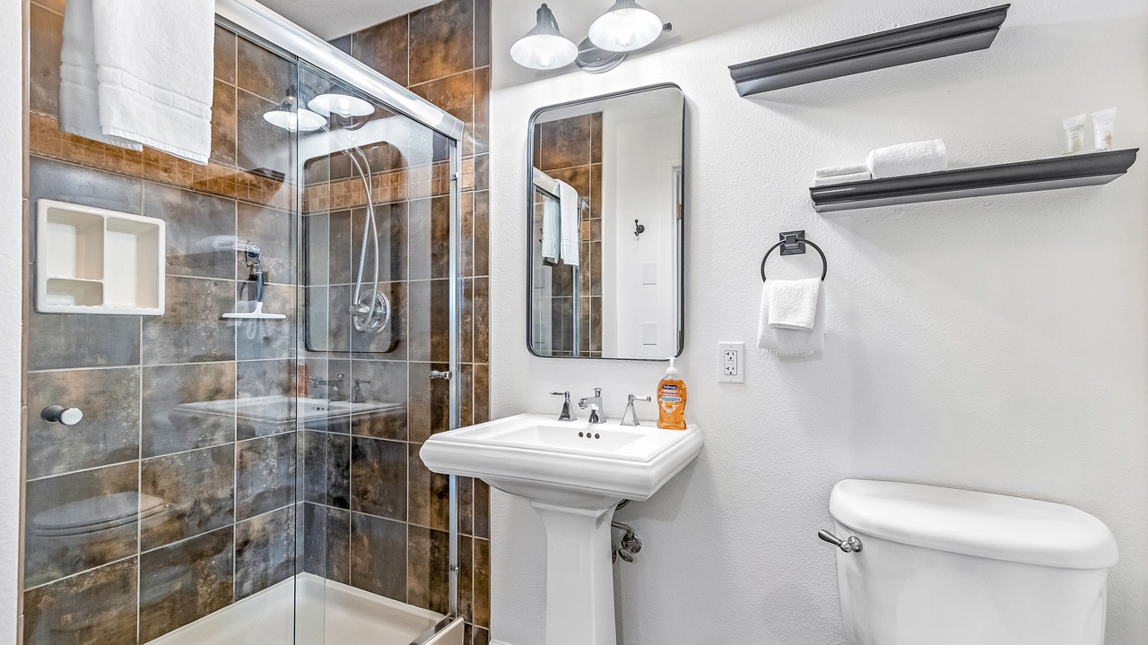 Photo of Bathroom in Clarksville
