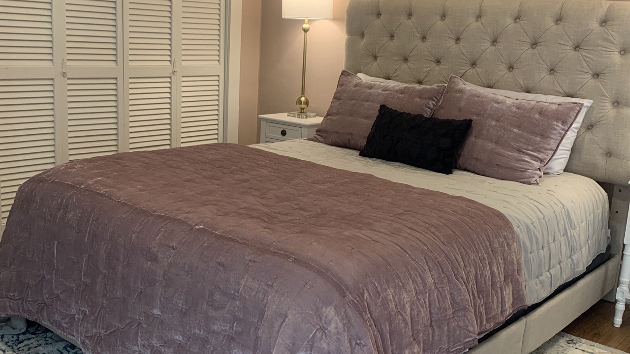 Photo of Bedroom in Newburgh