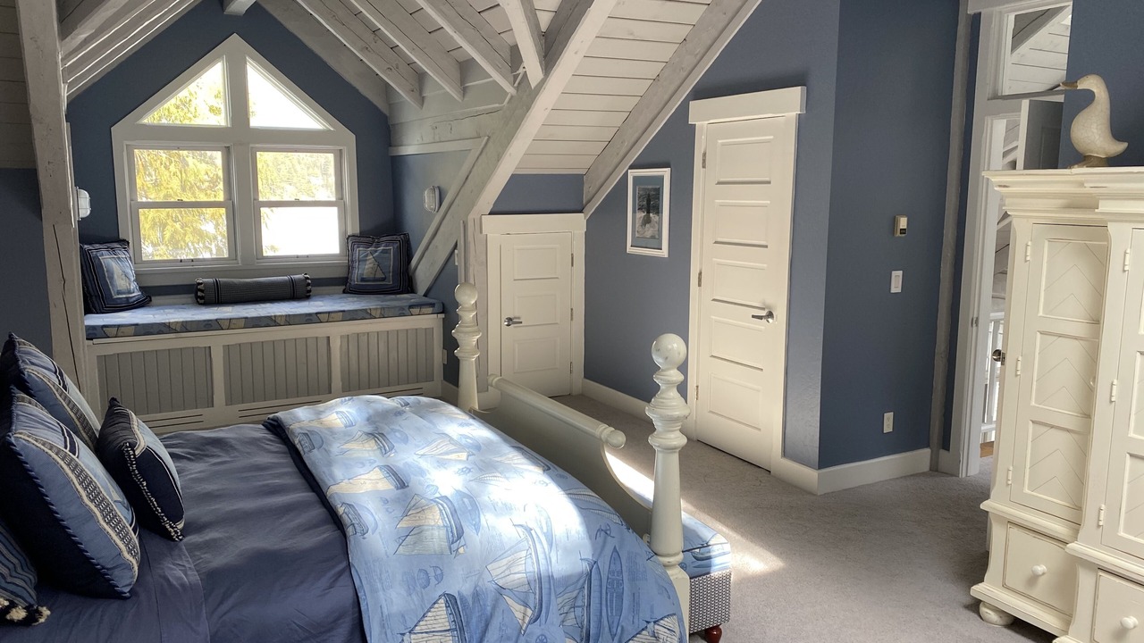 Photo of Bedroom in Bigfork