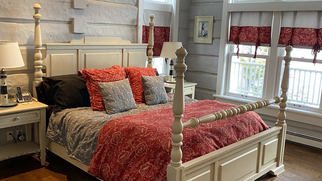 Photo of Bedroom in Bigfork