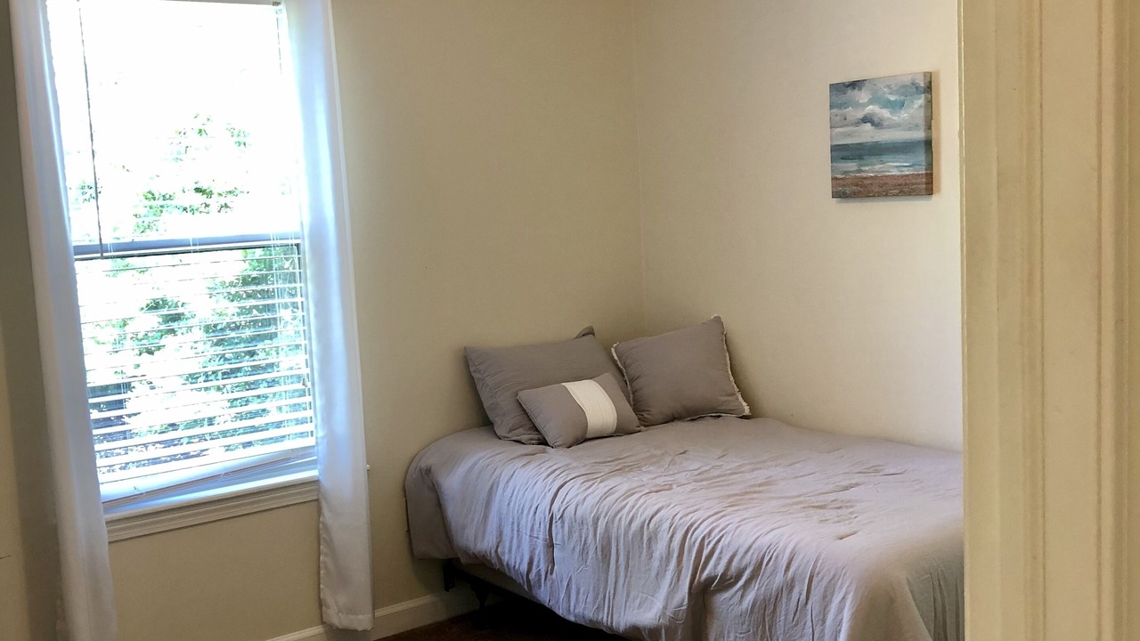 Photo of Bedroom in Elizabeth City