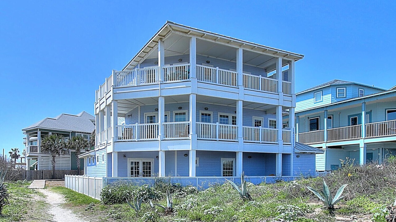 Photo of Others in Sand Point