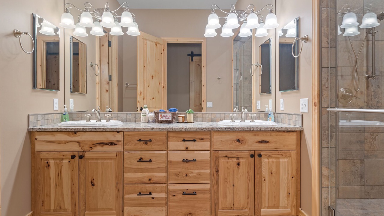 Photo of Bathroom in Spearfish
