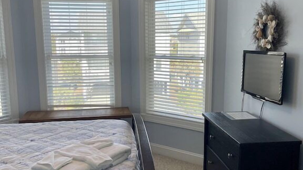 Photo of Bedroom in Ocean Isle Beach