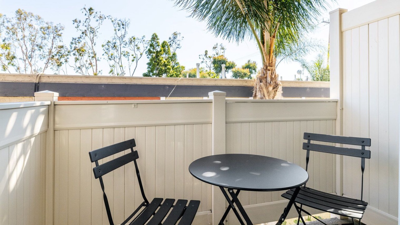 Photo of Outdoor in Del Rey