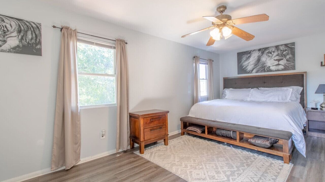 Photo of Bedroom in Newark