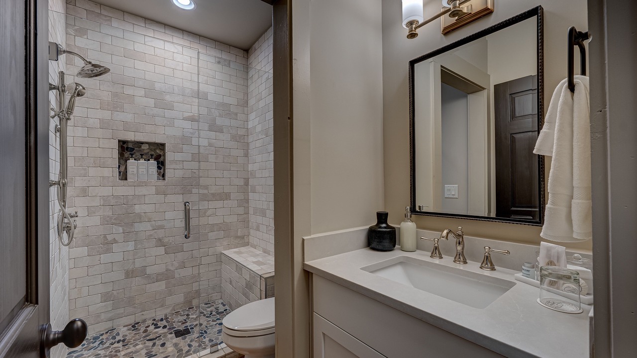 Photo of Bathroom in Ellijay