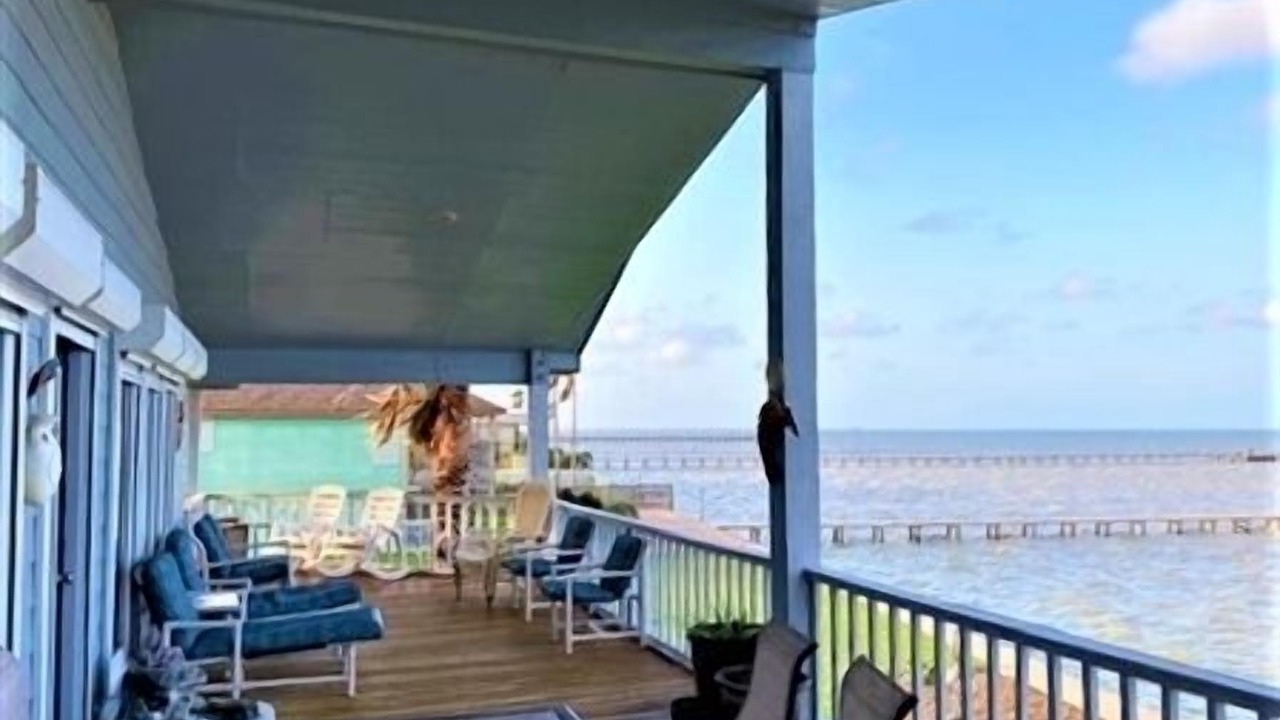 Photo of Patio Balcony in Port Mansfield