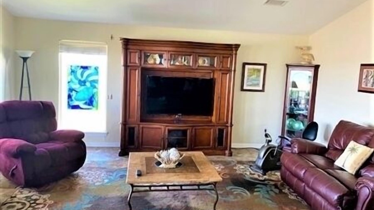 Photo of Livingroom in Port Mansfield