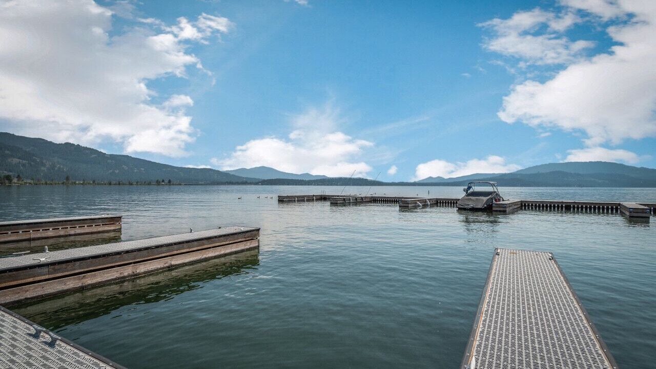 Photo of Others in Sandpoint