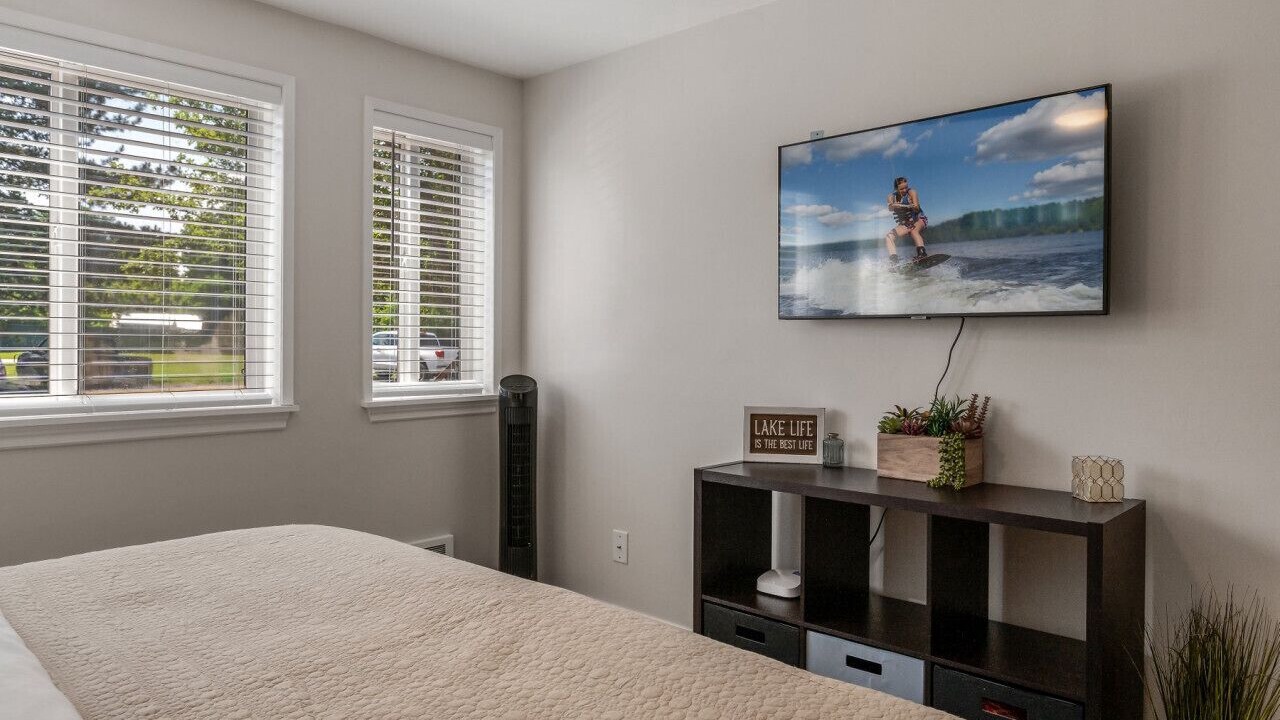 Photo of Bedroom in Sandpoint