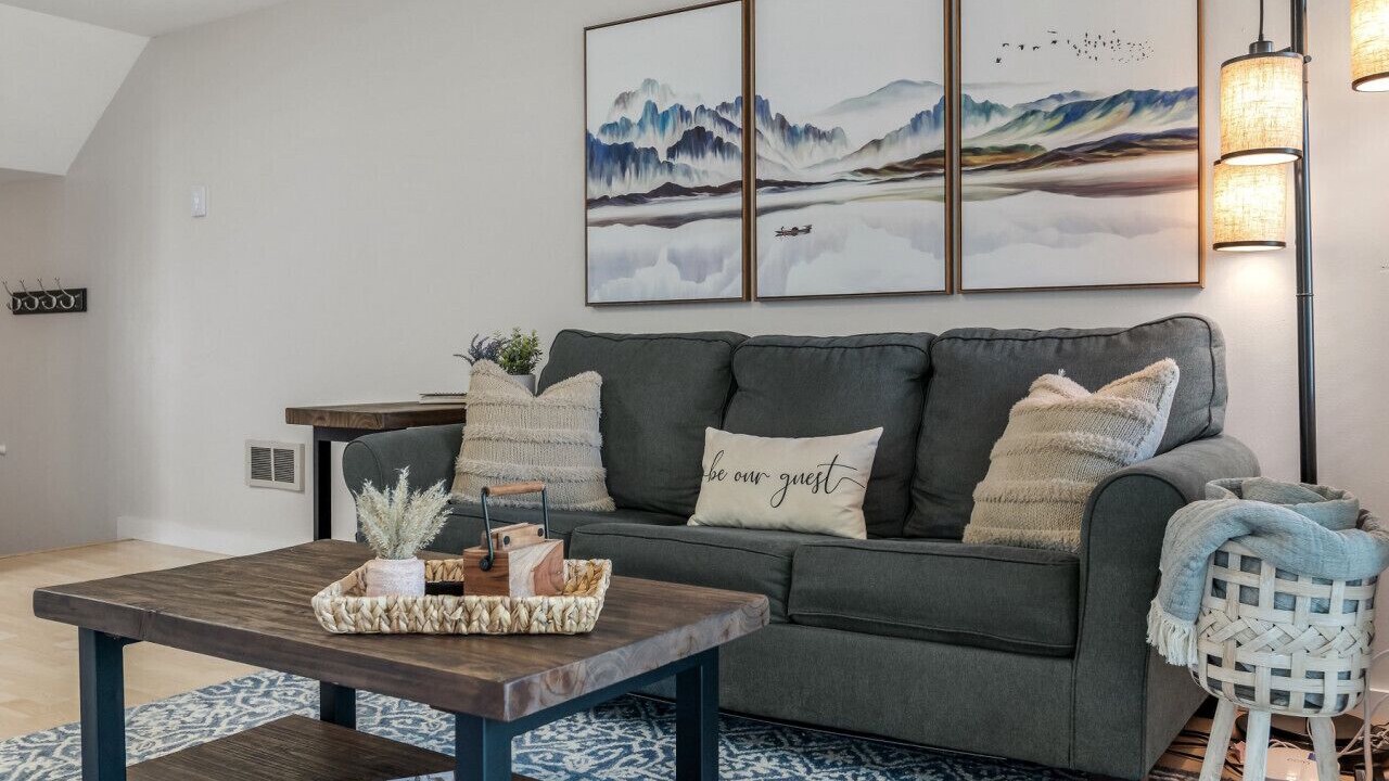 Photo of Livingroom in Sandpoint