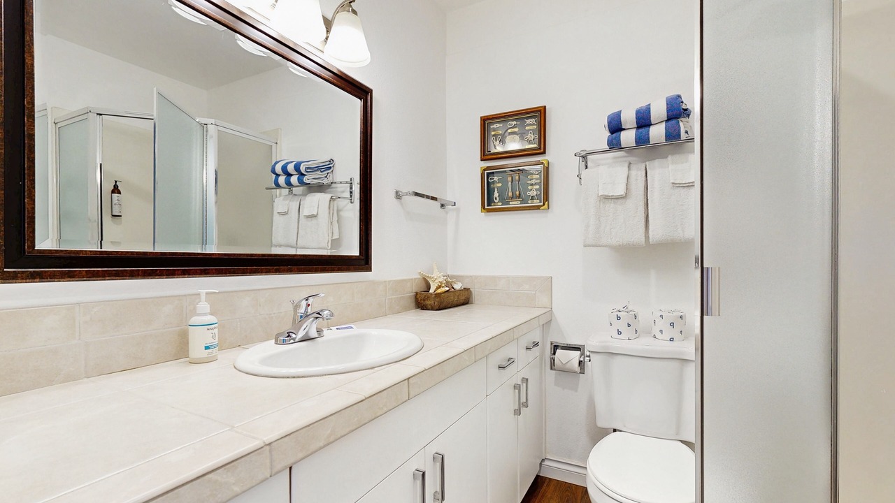 Photo of Bathroom in Historic Bayfront