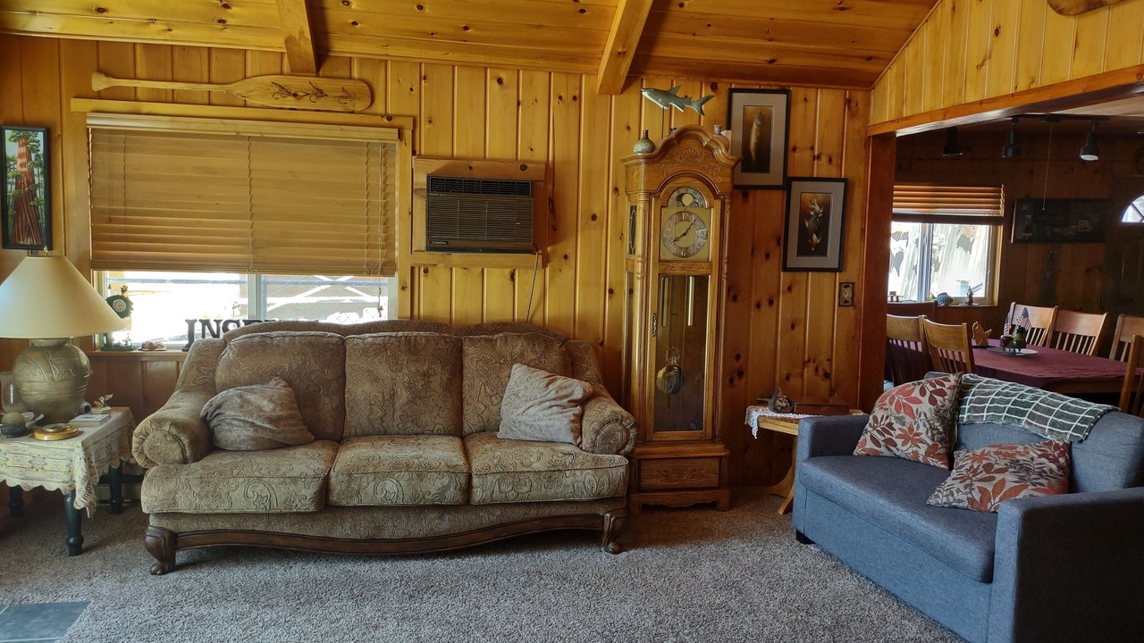 Photo of Livingroom in Rathdrum