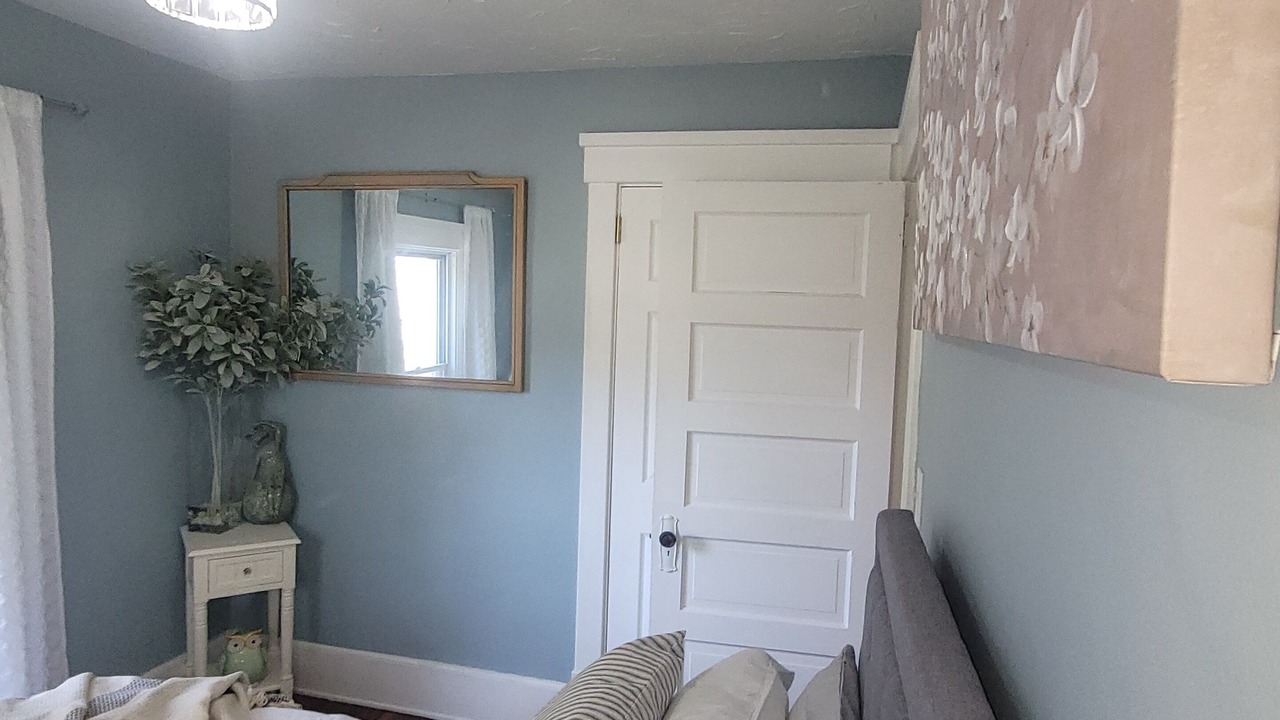 Photo of Bedroom in Painesville