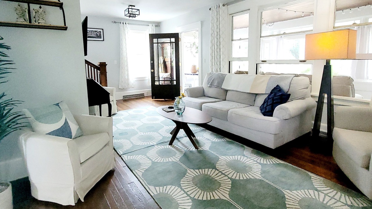 Photo of Livingroom in Painesville