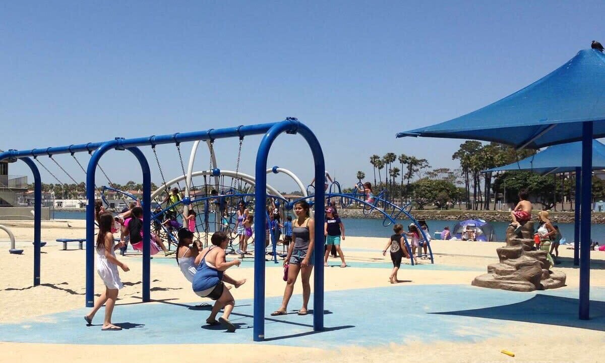Photo of Others in Belmont Shore
